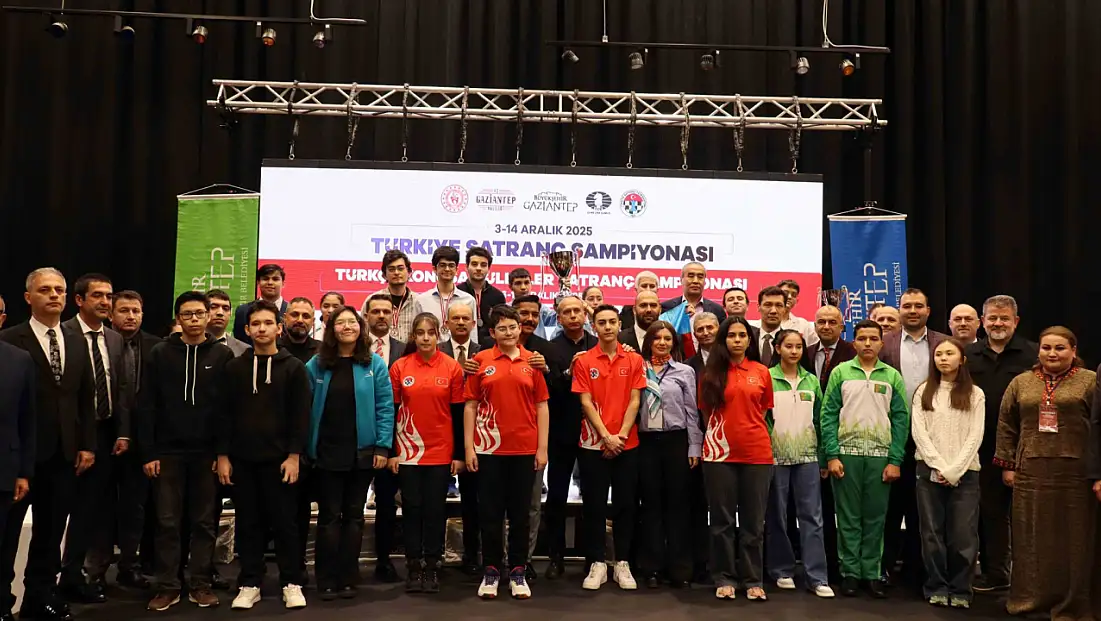 2025 Türkiye satranç şampiyonası ve Türkçe konuşan ülkeler satranç şampiyonası Gaziantep’te sona erdi