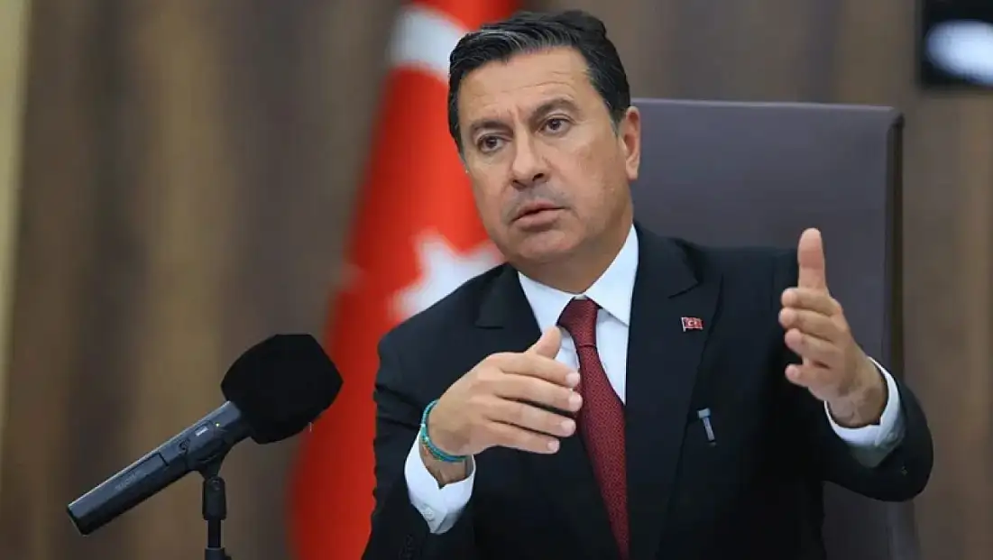 Ahmet Aras’tan parti değiştireceği iddialarına sert yanıt: “Bu yalanlara itibar etmeyin”