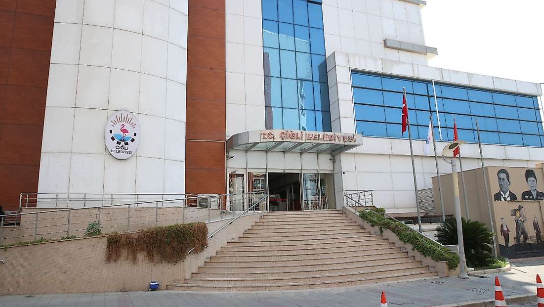 Çiğli’de üniversite öğrencilerine burs desteği: Başvurular başladı