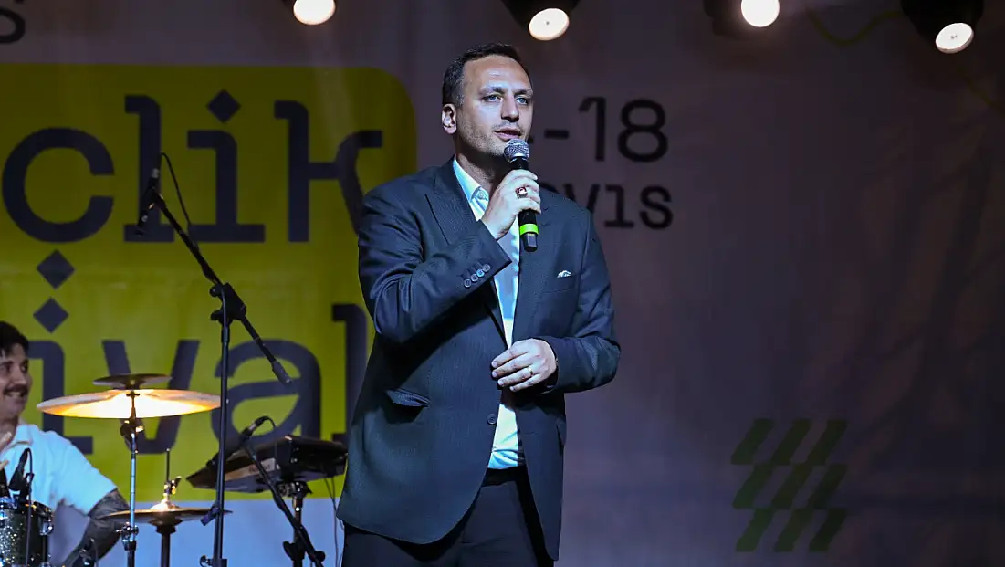 Gençliğin bayramı Bornova’da coşkuyla kutlandı