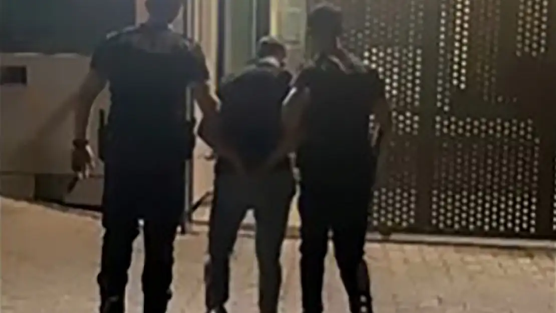 10 yıl hapisle aranan zanlı, 'Yunuslar'a yakalandı