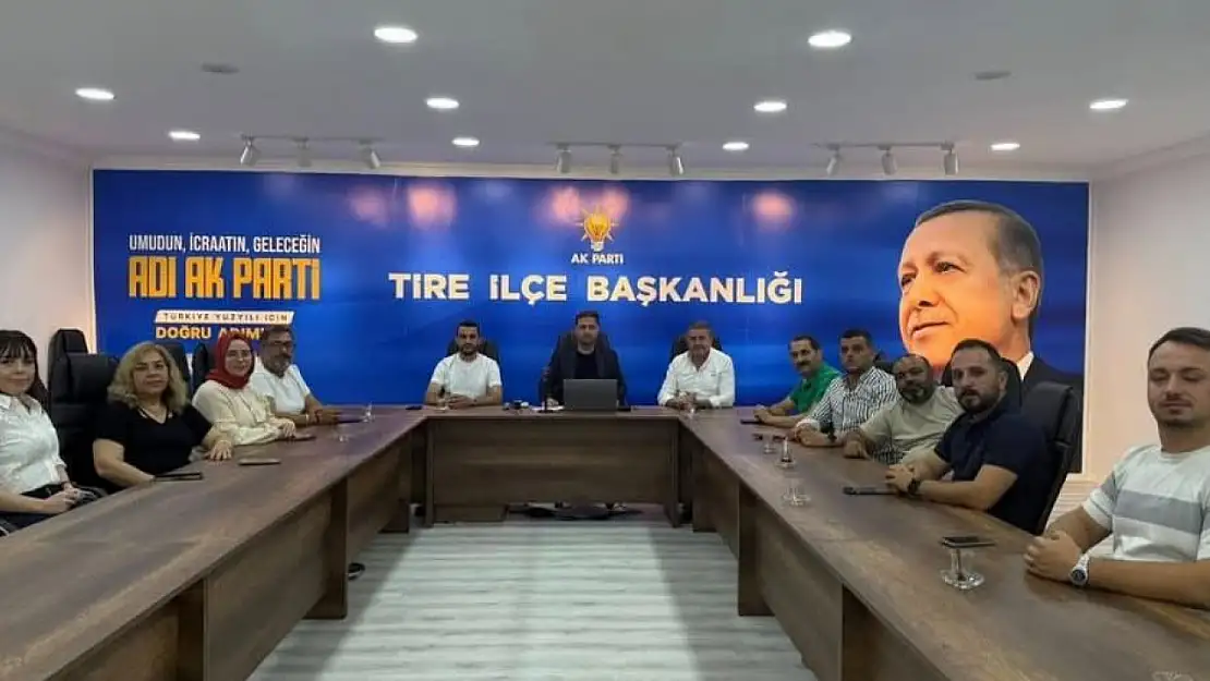 AK Parti Tire Teşkilatından birlik ve disiplin vurgulu haftalık danışma toplantısı