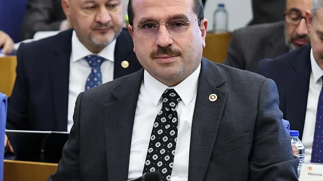 AK Partili Kırkpınar'dan 24. yıl mesajı: 'AK Parti, aydınlık yarınların mimarıdır'