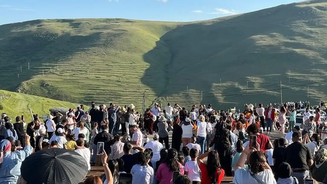 Atatürk'ün silüeti Damal'da sevinçle karşılandı