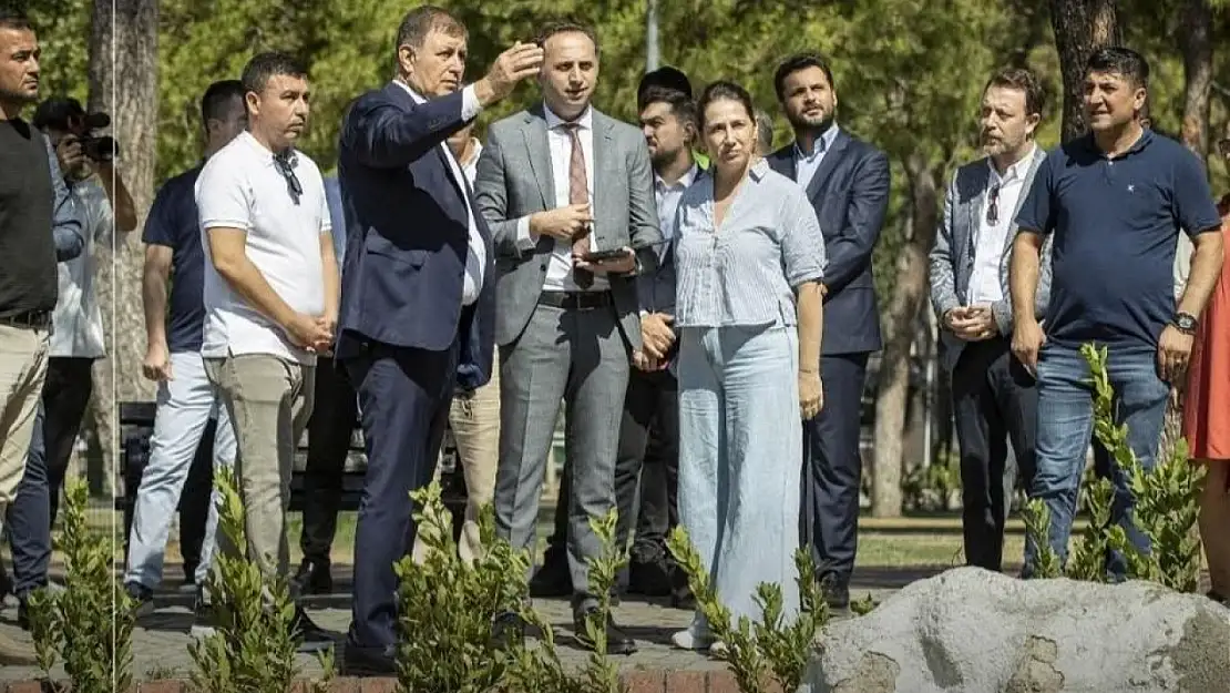 Başkan Tugay'dan Hasanağa Bahçesi'ne ziyaret