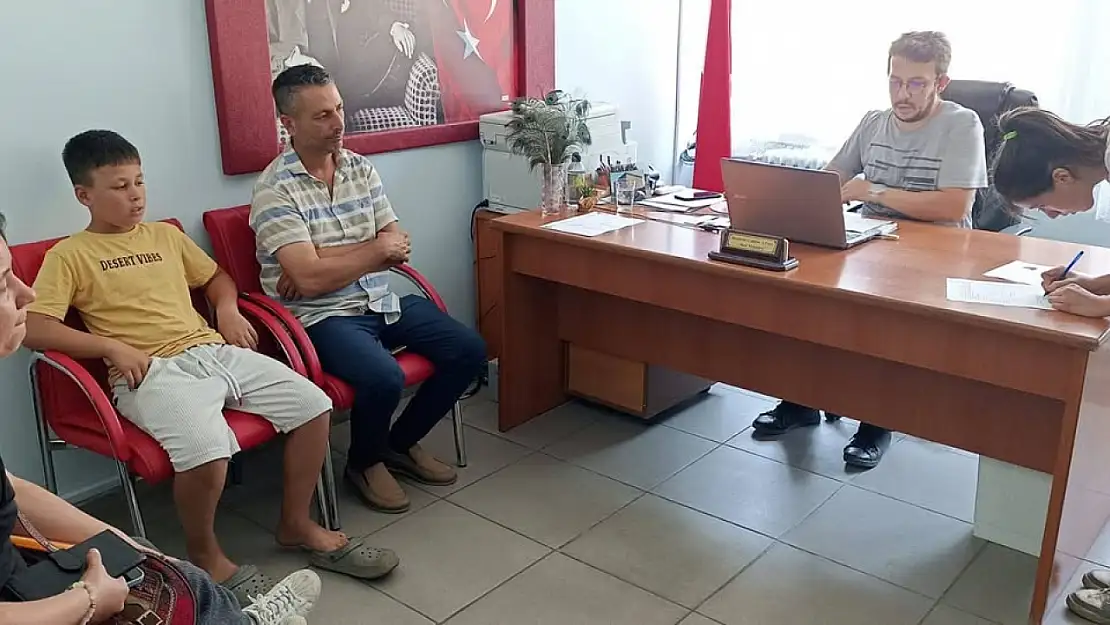 Canlı 60. Yıl Ortaokulu'na Bayındır İlçe Milli Eğitim Müdürlüğü'nden ziyaret