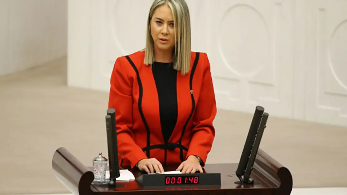 Ceyda Bölünmez Çankırı'dan Cemil Tugay'a sert sözler 'Sudan bahaneler üretmeyi bırakın'