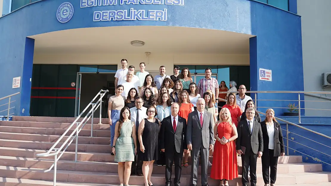 Ege Üniversitesi eğitim fakültesi yeni öğrencilerini bekliyor