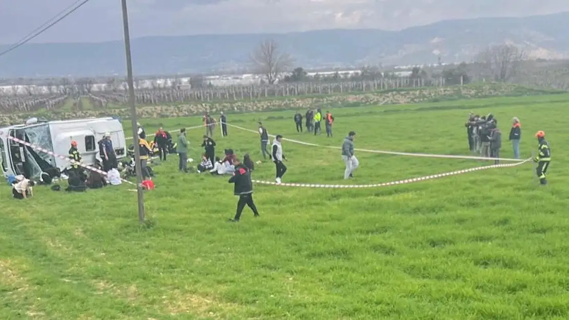 İzmir'den halter şampiyonasına giden öğrencilerden acı haber