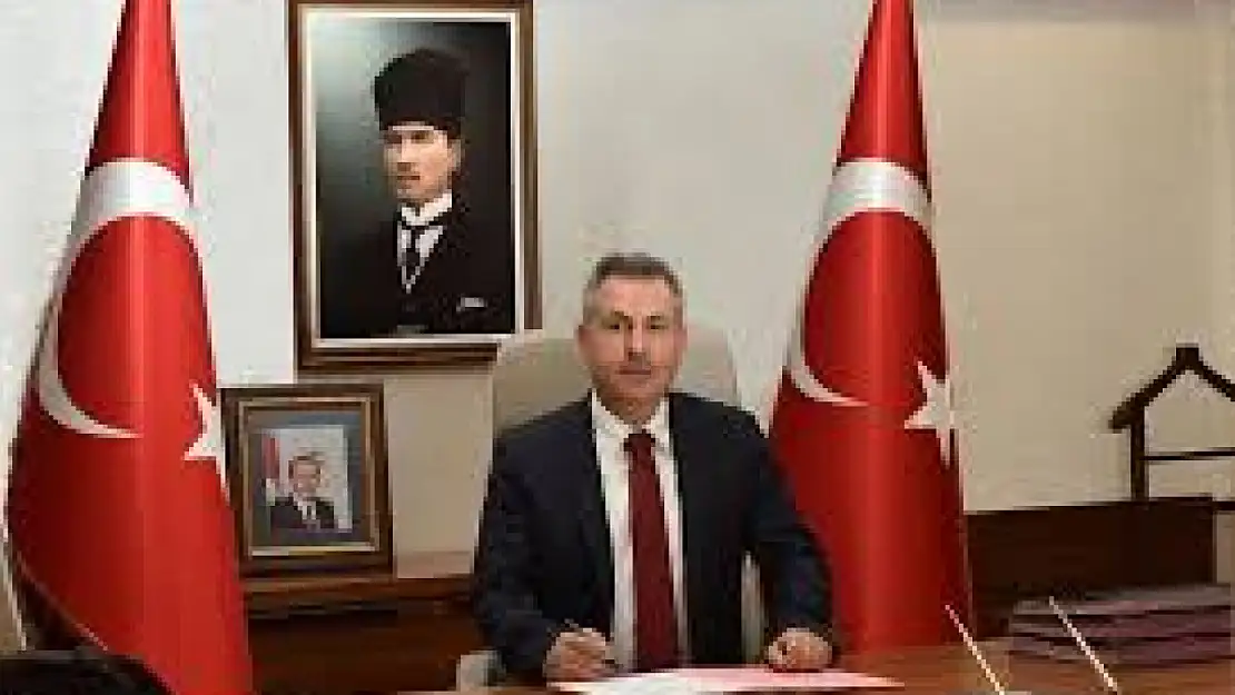İzmir Valisi Süleyman Elban'dan orman yangınına ilişkin açıklama