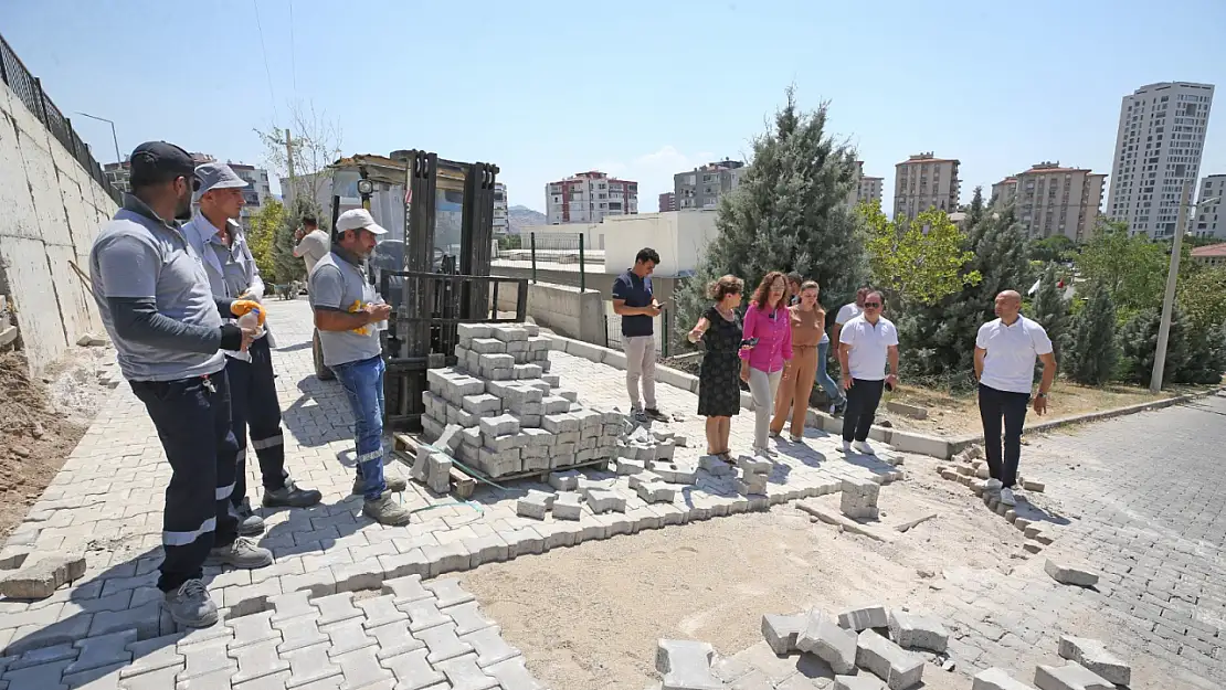 Karşıyaka'da yol seferberliği: