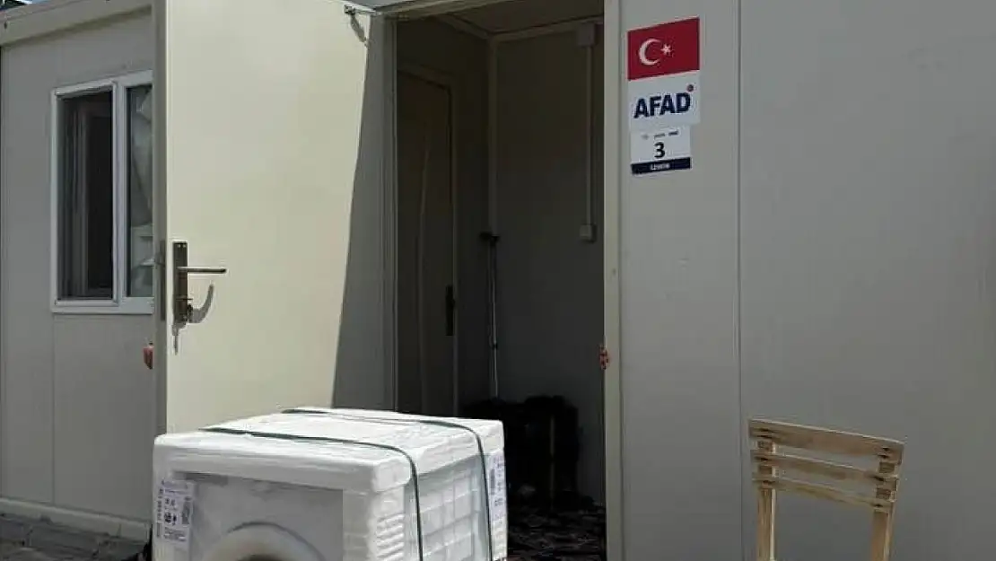 'Küllerinden Doğ Ödemiş' kampanyasıyla eşya desteği