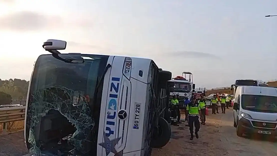 Kuzey Marmara Otoyolu'nda otobüs faciası: 3 ölü, 20 yaralı