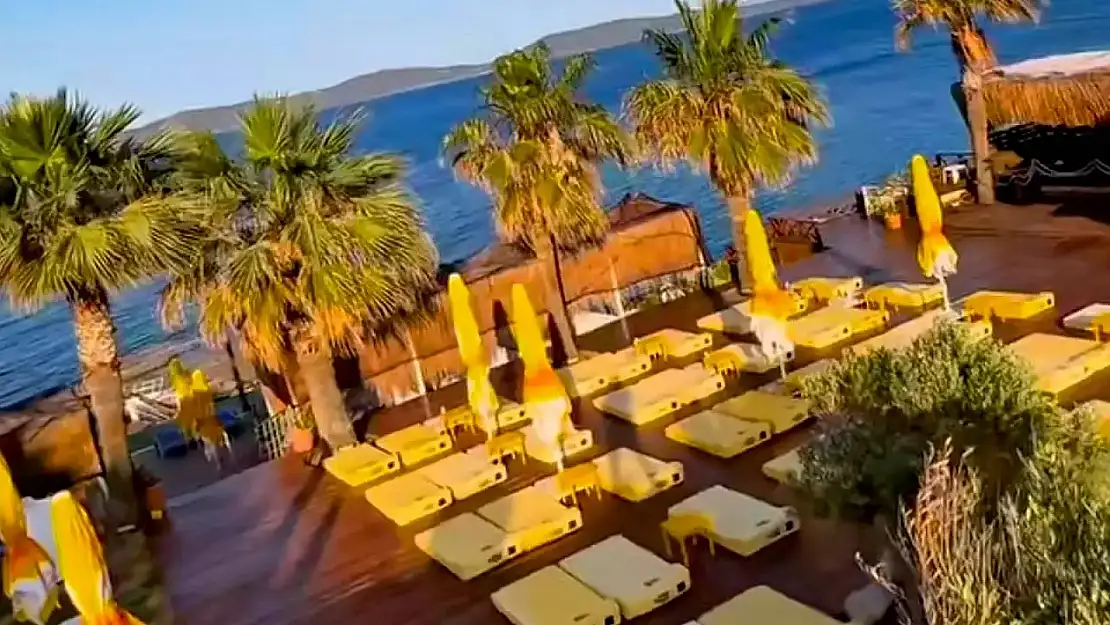 Mordoğan eğlenceye doyacak: Ayıbalığı Beach & Club yaz gecelerine damga vuruyor!