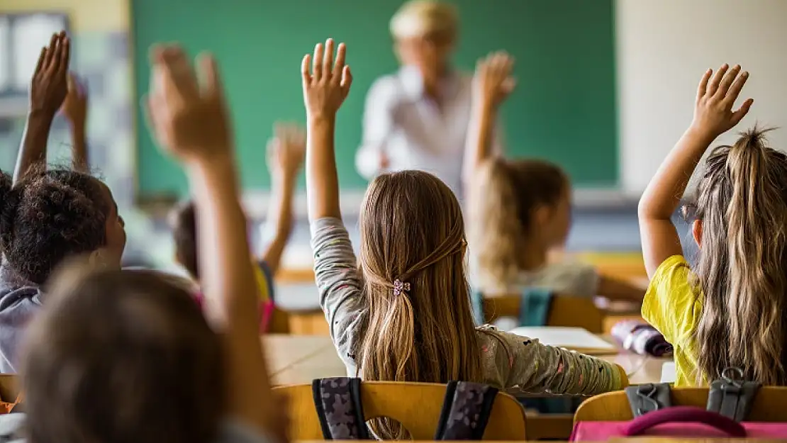 Okullar 8 Eylül'de açılıyor: Tatil takvimi belli oldu