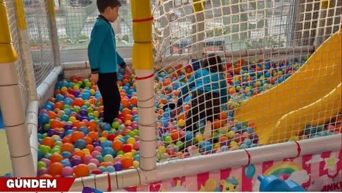Özel öğrencilere renkli bir gün: Hayallerini oyun alanında gerçekleştirdiler