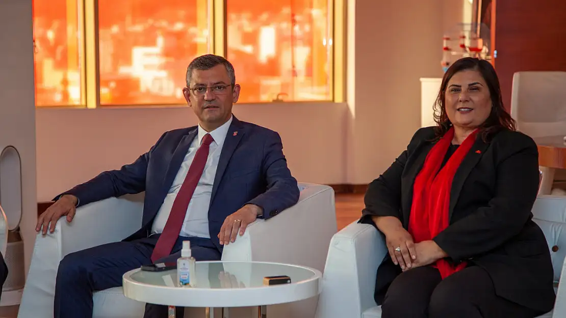 Son dakika! Özgür Özel'den Çerçioğlu yorumu 'Olmaz olsun böyle aydınlanma'