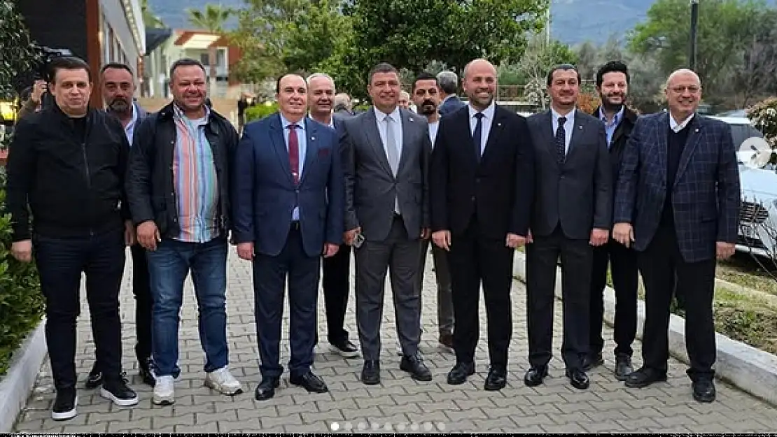 Tire iş dünyası iftarda buluştu