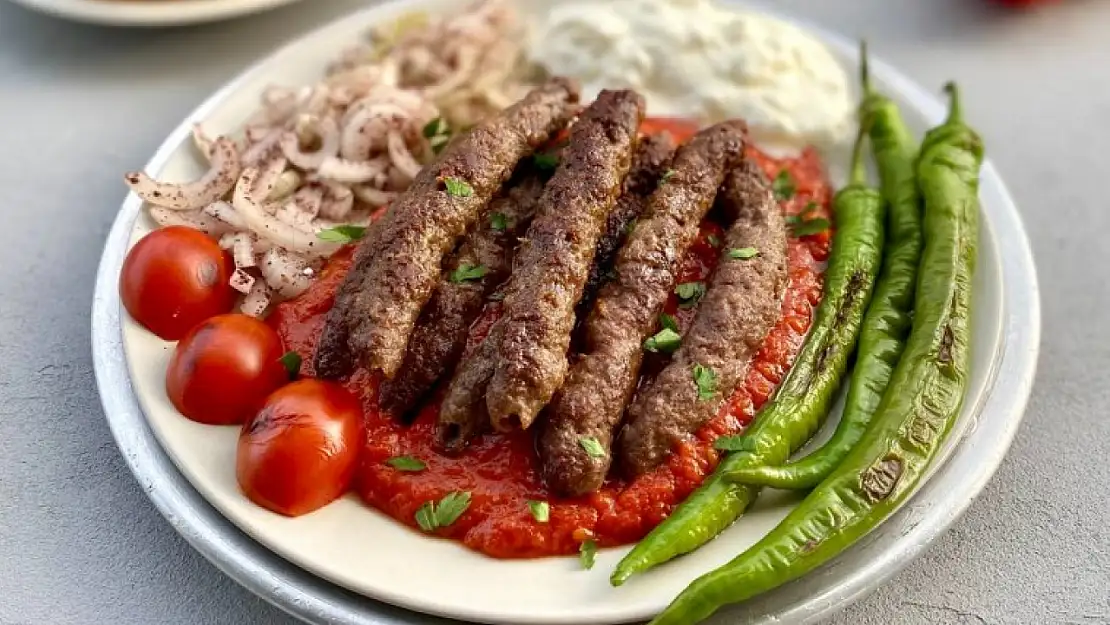 Türkiye'nin en beğenilen üçüncü yemeği: Tire Köftesi