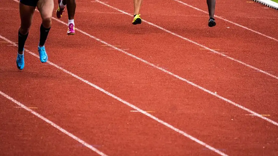 Türkiye U20 atletizmde zirveye çıktı: 8 altın madalya ile rekor kırdı!
