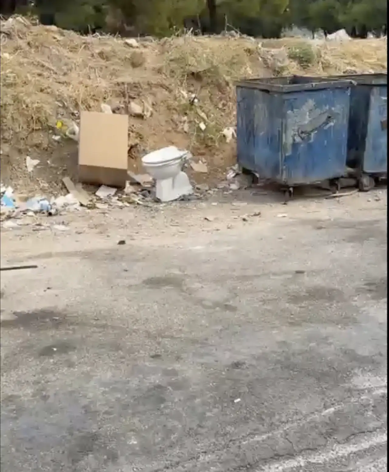 Buca'da sokak ortasına moloz dökenlere ağır ceza