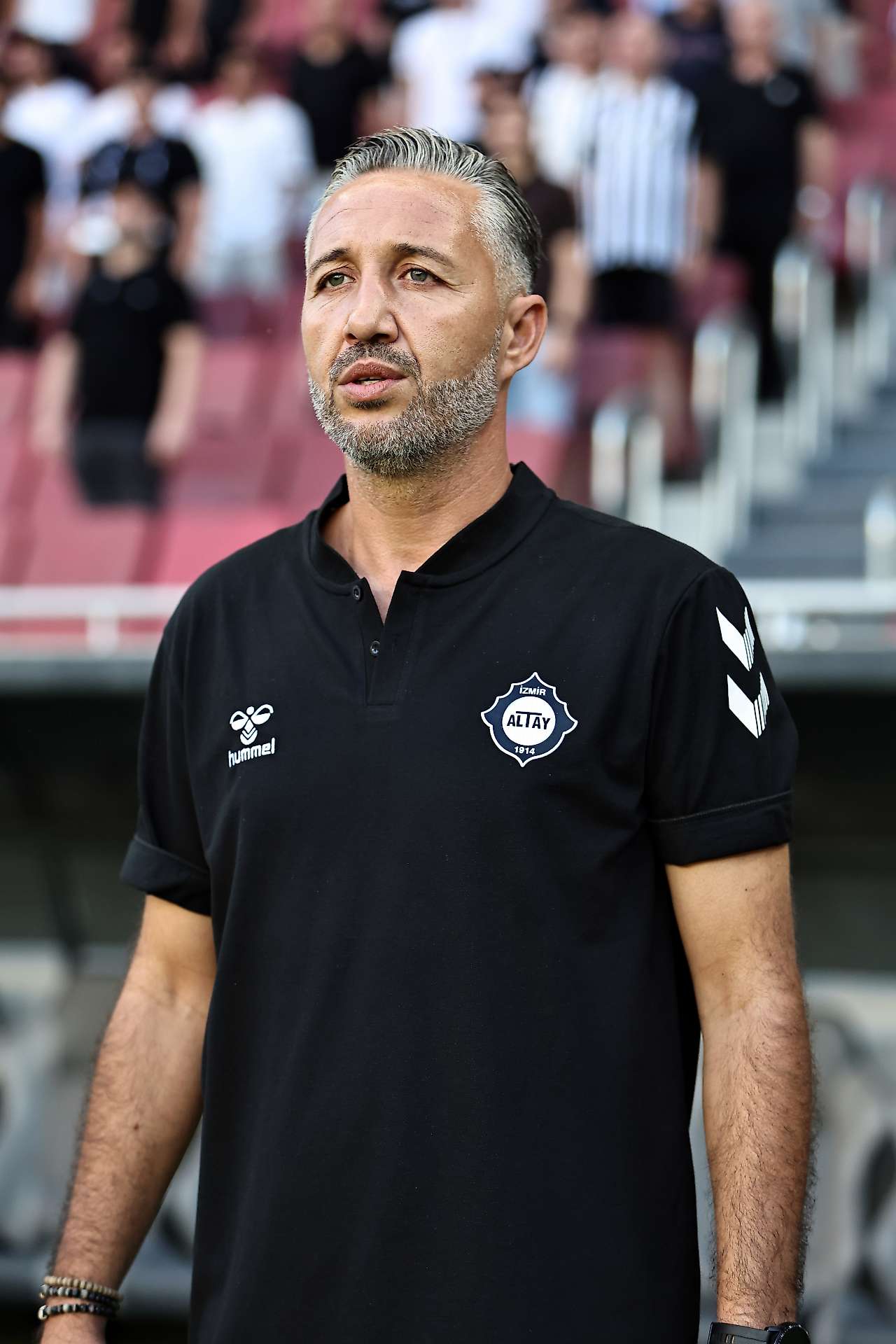 Altay'da 4-1'lik şok! Tuna Üzümcü'den taraftara teşekkür