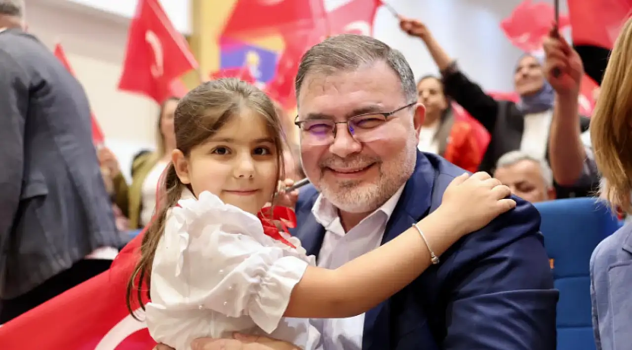 AK Parti İzmir'de hedef büyüttü: 'İzmir'de daha güçlü olacağız'