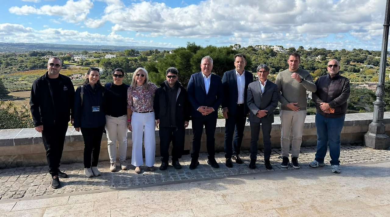 Urla'nın yerel kalkınma modeli uluslararası konferansta anlatıldı