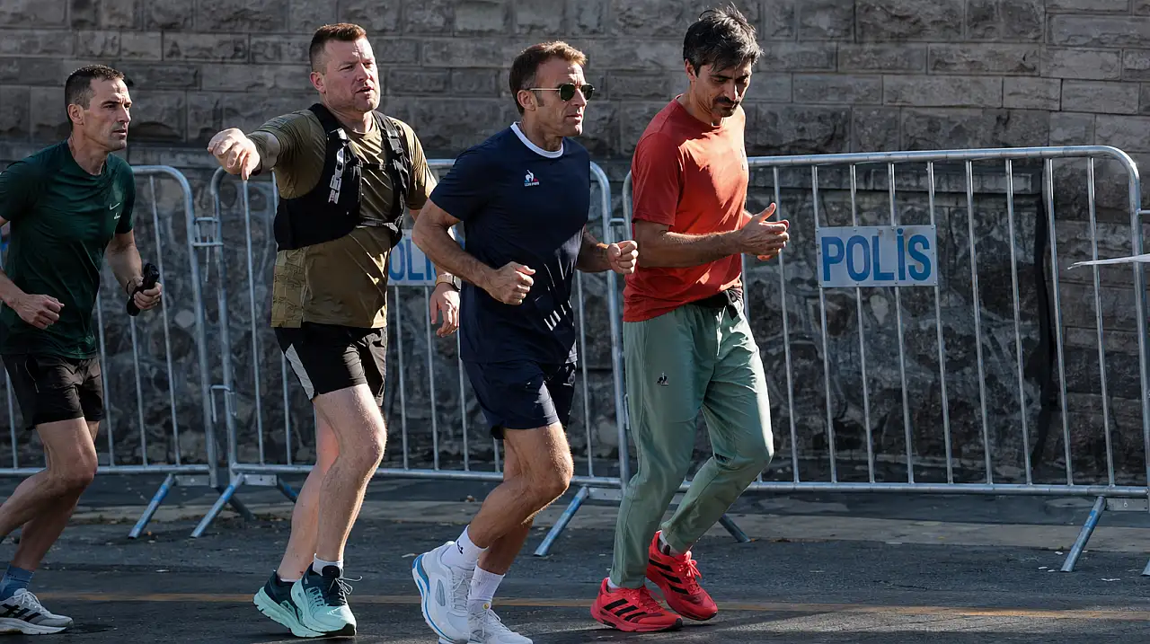 Macron'dan Ankara'da sabah koşusu: Seğmenler Parkı geçici olarak kapatıldı