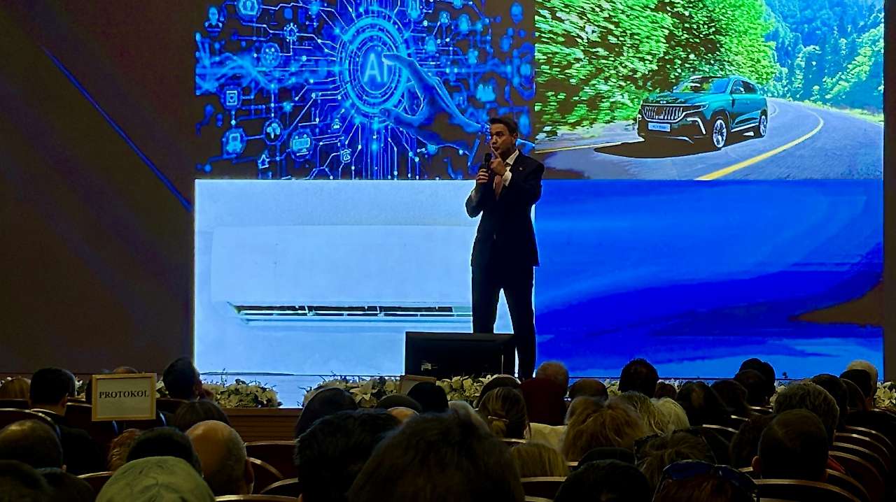 Bakan Bayraktar: Dünyada modern zamanların en büyük enerji krizi yaşanıyor