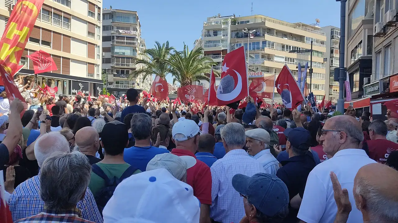 Özgür Özel'den İzmir'de Kılıçdaroğlu'na meydan okuyan çağrı