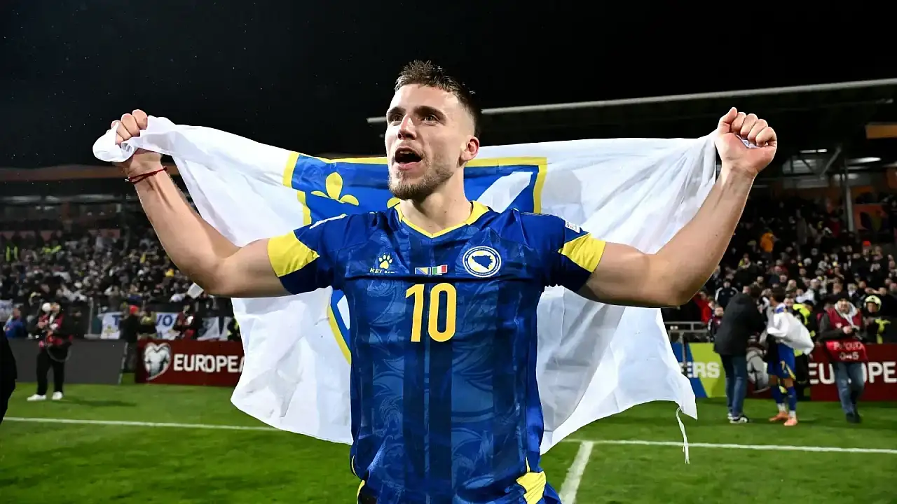 Aslan'dan Bundesliga yıldızına resmi teklif! Transferde sıcak saatler