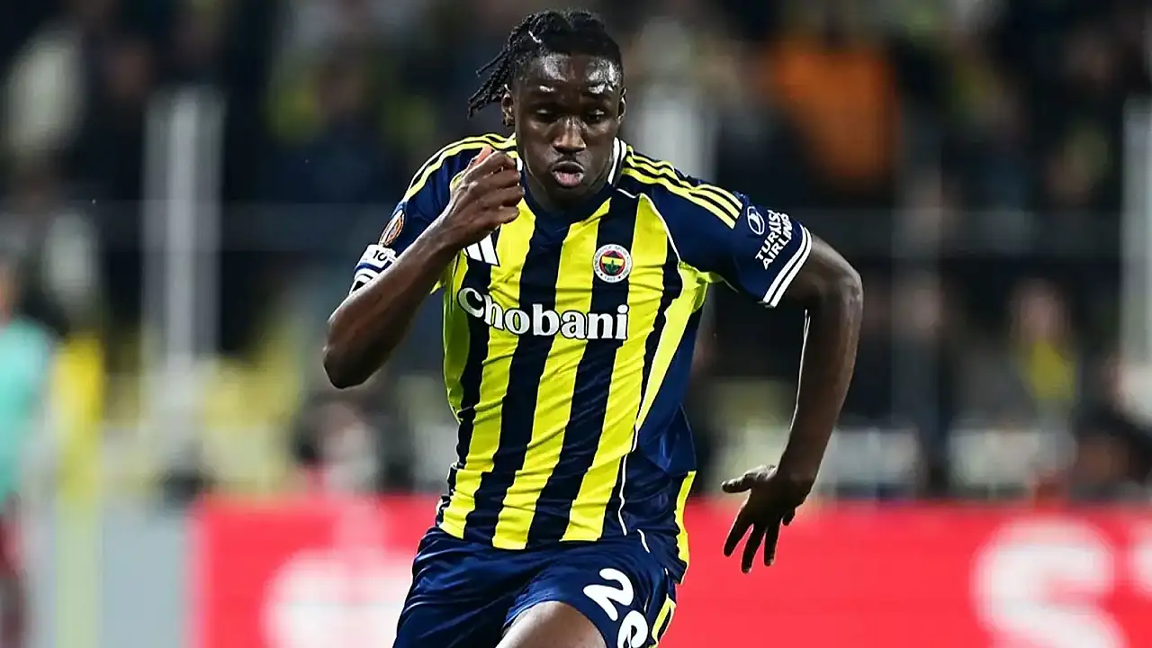 Fenerbahçe'nin genç yıldızına İngiltere'den talip! İlk teklif belli oldu