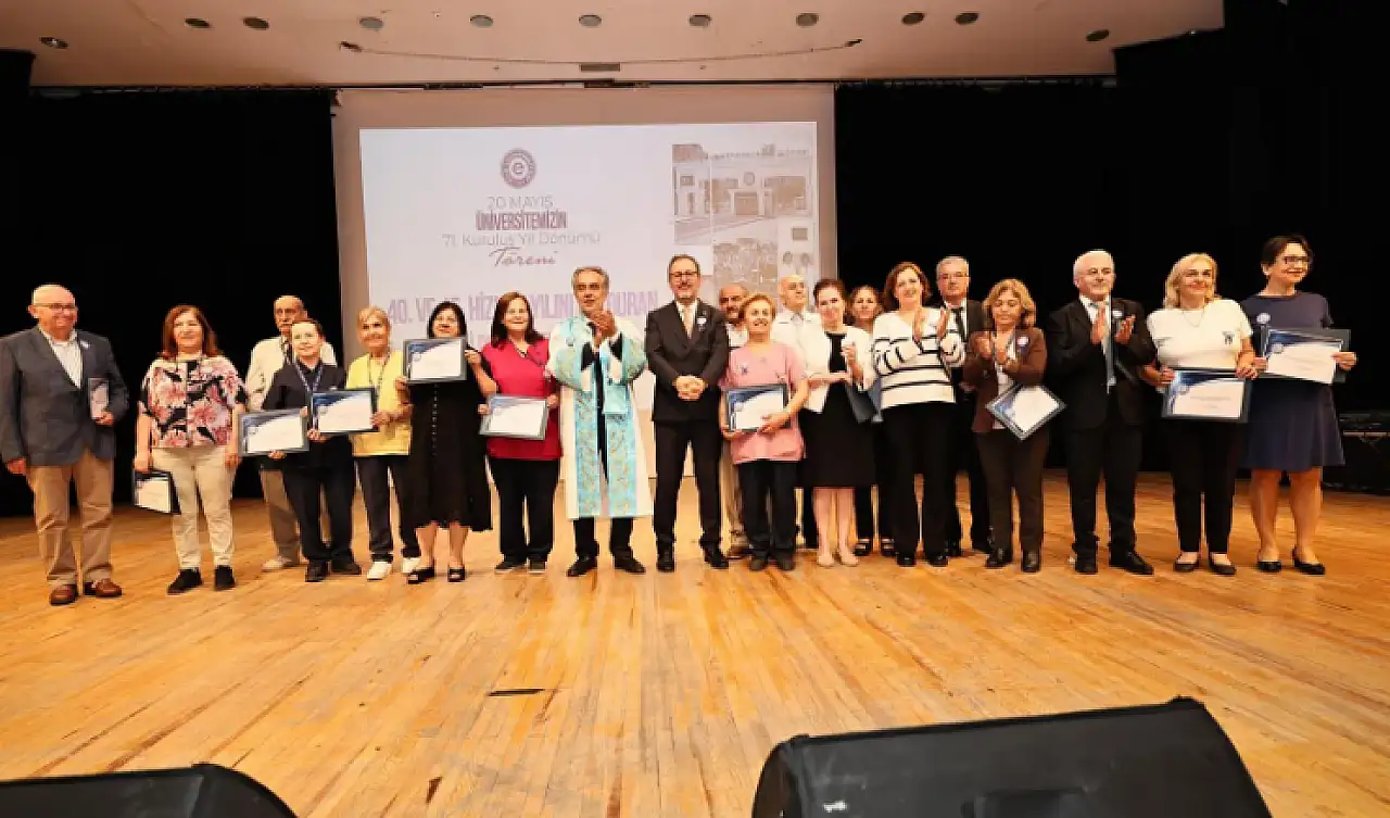 Kasapoğlu'ndan Ege Üniversitesi'nde gençlik ve vizyon mesajı