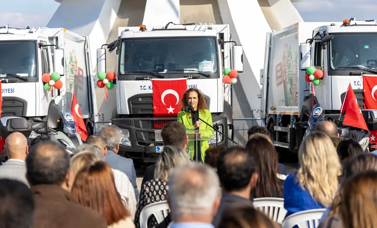 Karşıyaka Belediyesi'nden temizlik filosuna büyük yatırım
