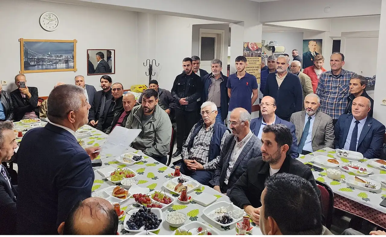 MHP İzmir'den 400 ziyaret: 'İzmir terörsüz Türkiye diyor'