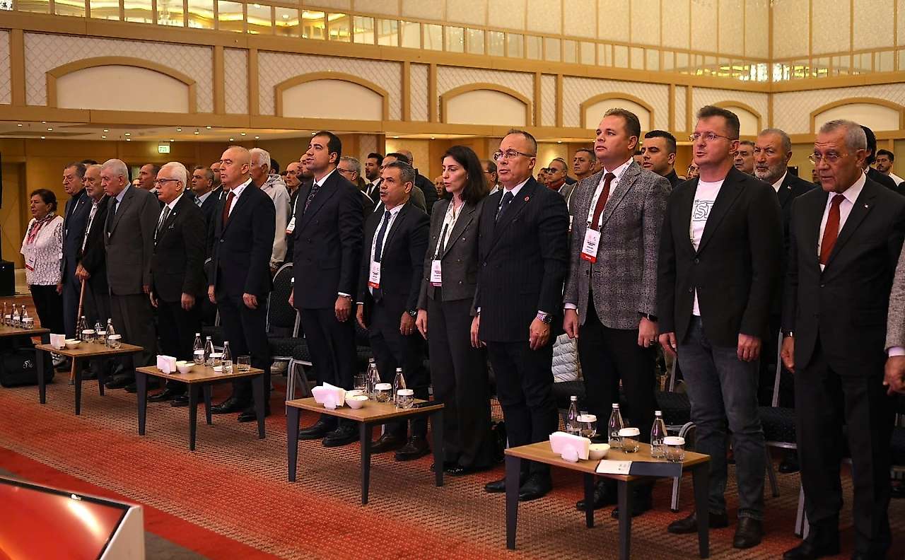 Türkiye Bisiklet Federasyonu yönetimi güven tazeledi