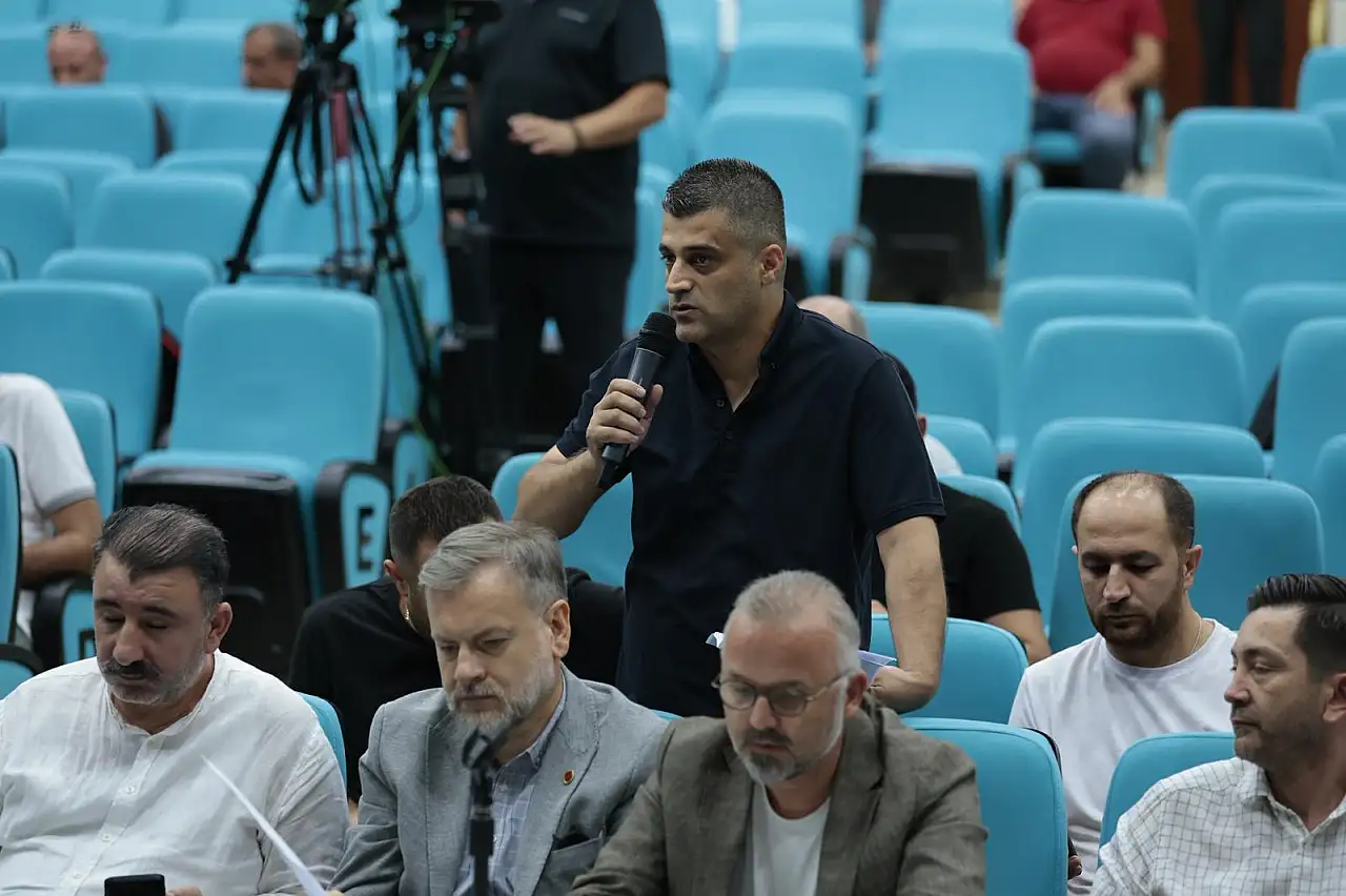 Konak'ta temizlik seferberliğine meclisten oybirliğiyle destek