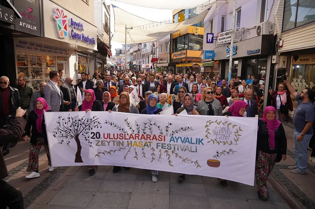 20. Ayvalık uluslararası zeytin hasat ve turizm festivali coşkuyla başladı