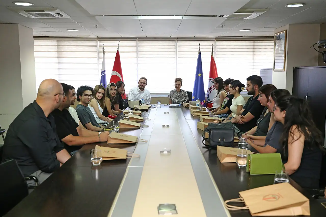 'Karşıyaka'nın Filizleri' dayanışmayla büyüyor, 10 yıldır süren dayanışma ağı