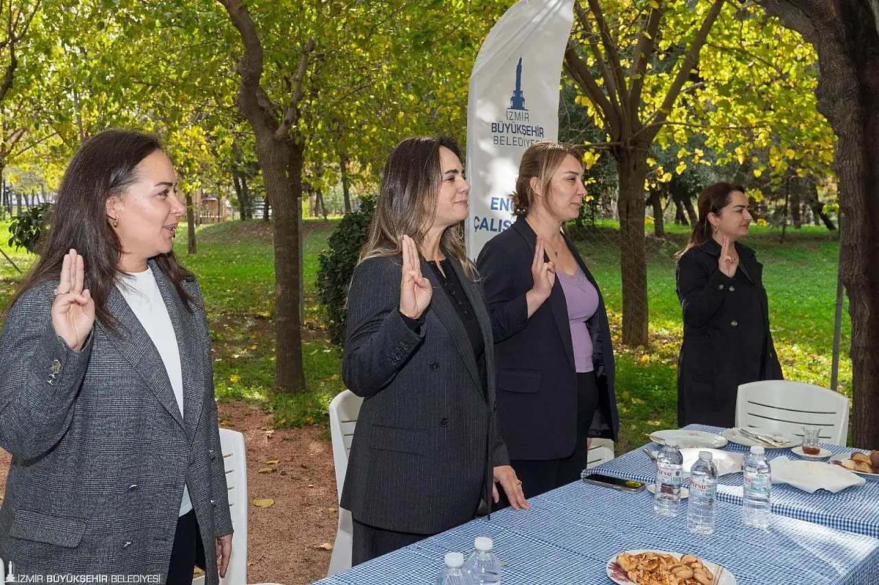 İzmir'de izci sofrası buluşması: Dayanışma ve paylaşımın renkli buluşması