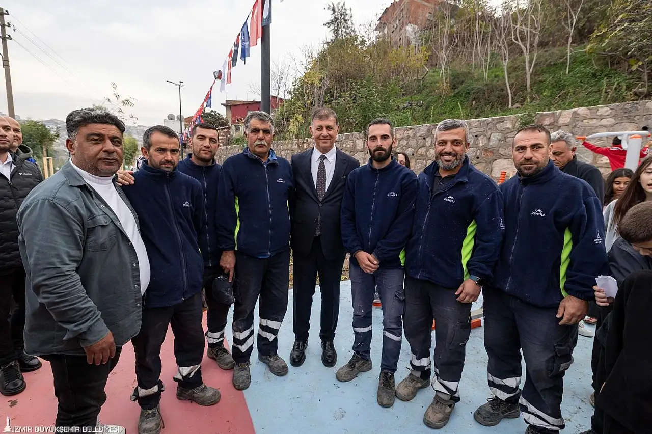 Güzel İzmir hareketi Ballıkuyu'ya yeni park kazandırdı