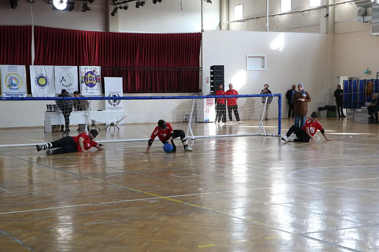 Görme engelli sporcular 3 Aralık'ta Çiğli'de buluştu