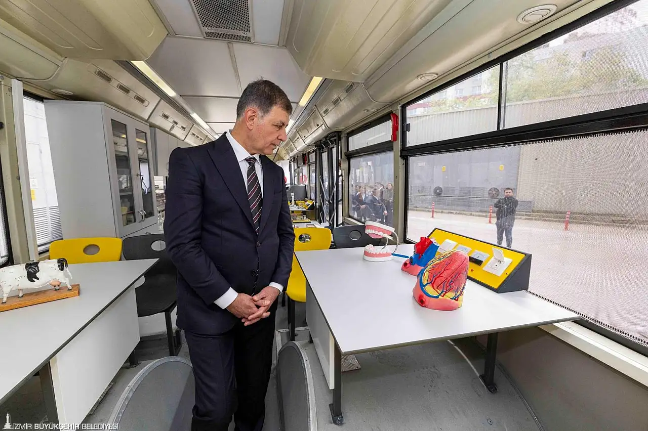 Gezici bilim otobüsü Adıyaman yolunda: Deprem bölgesindeki çocuklara bilim desteği