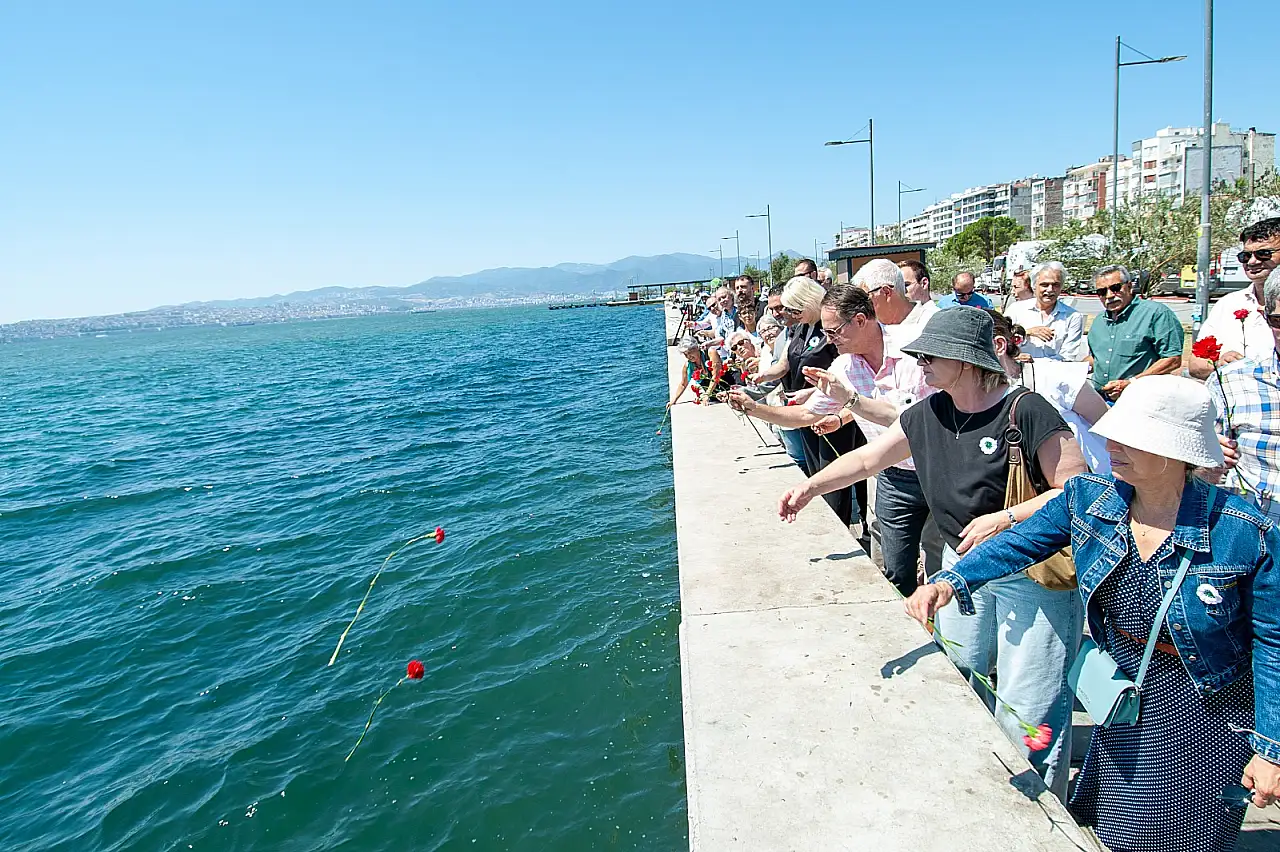 Karşıyaka'dan Srebrenitsa mesajı: 'Unutmadık, Unutturmayacağız'