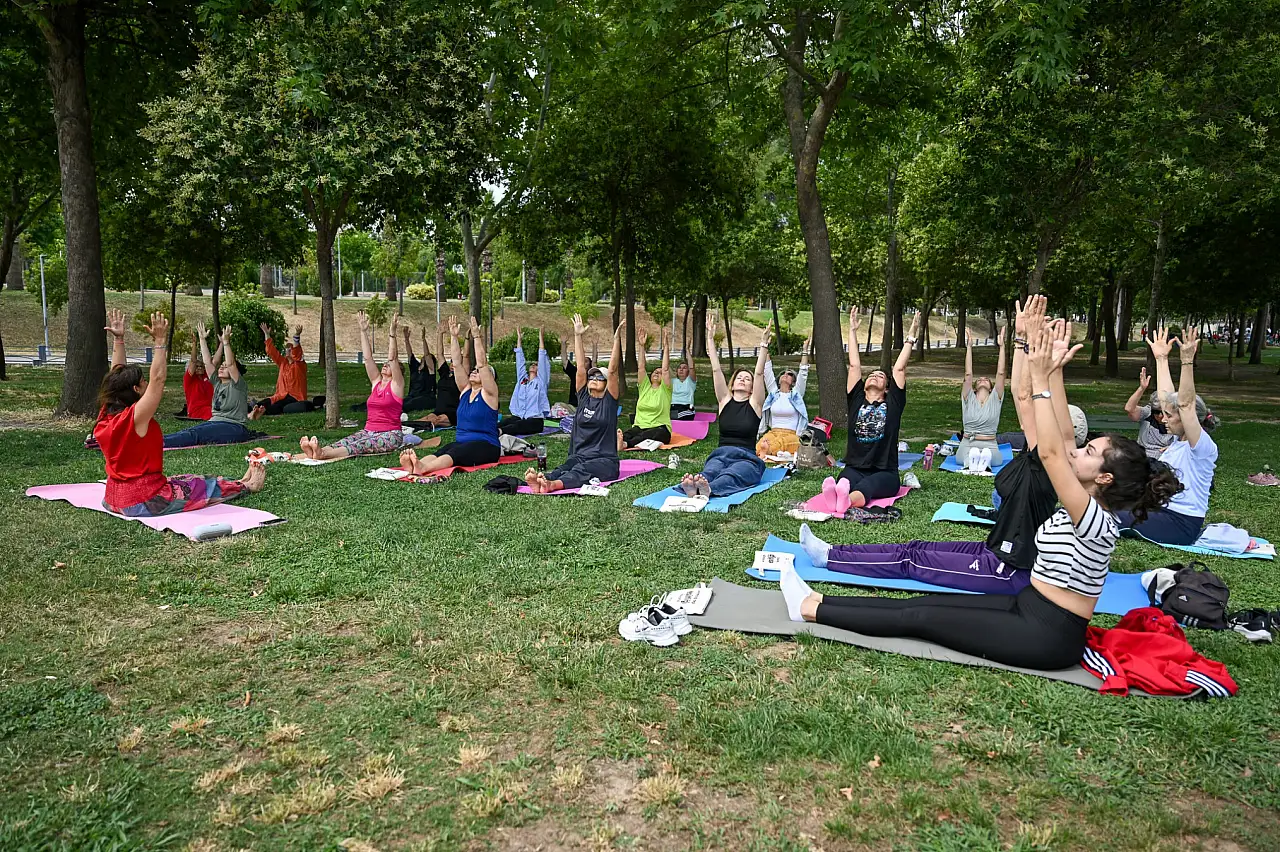 Bornovalı Kadınlardan Yoga ve Meditasyona Yoğun İlgi