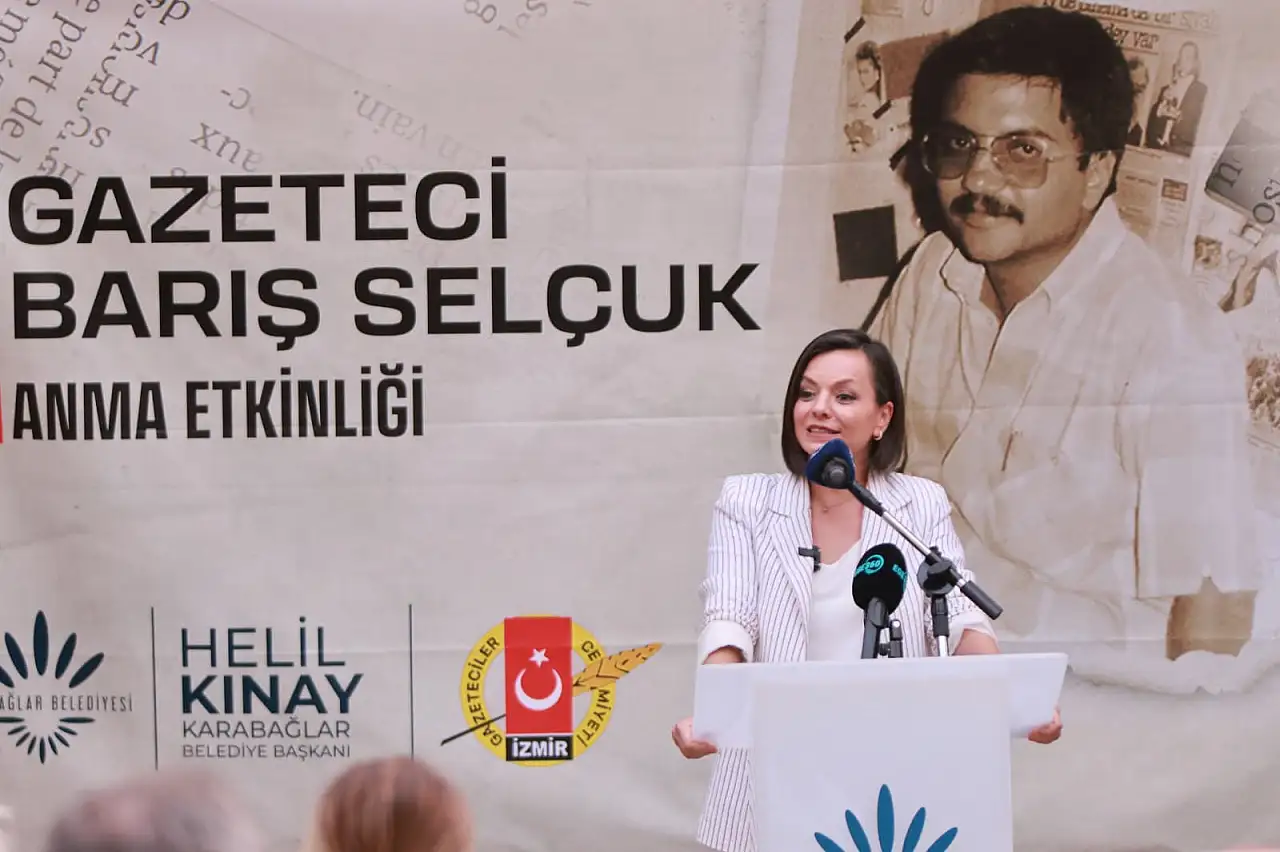 Bir gazetecinin mirası: Barış Selçuk Karabağlar'da anıldı