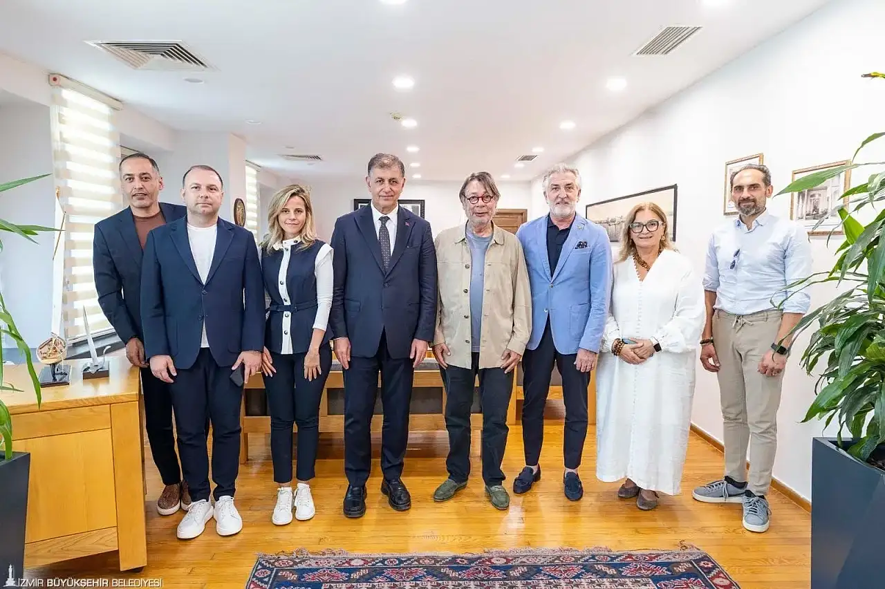 Göztepe'nin dev projesi Başkan Tugay'ın önünde: 'Destek olmaya hazırız'