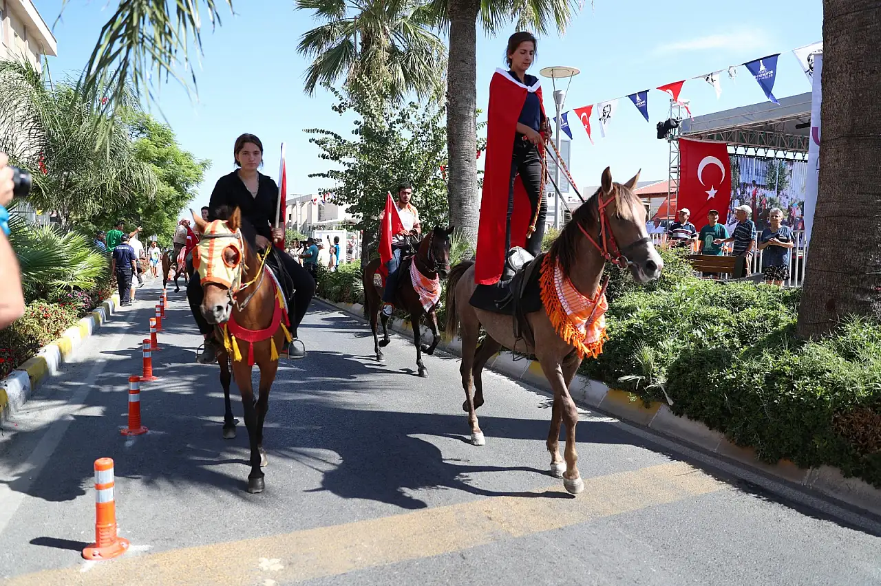 Urla'da 2600 yıllık gelenek yeniden canlanıyor: Bağbozumu Şenlikleri başlıyor