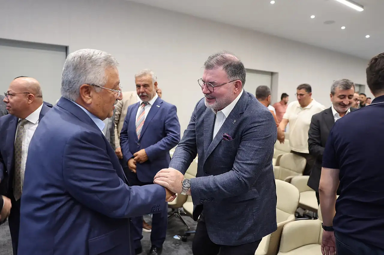 Saygılı'dan İzmir'de üretim ve yatırım vurgusu